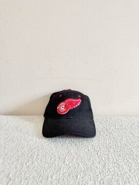 Old Time Hockey DETROIT RED WINGS Black Cotton Canvas Embroidered Baseball Hat